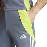 Pantalone Allenamento Uomo Adidas Tiro 24 Grigio | NonSoloSport