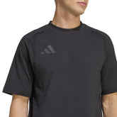 T-Shirt Uomo Adidas Tiro Travel Nero | NonSoloSport
