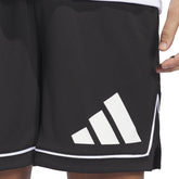 Shorts Uomo Adidas Badge of Sport Nero Bianco | NonSoloSport