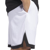Shorts Uomo Adidas Badge of Sport Bianco Nero | NonSoloSport