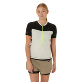 T-Shirt Donna Asics Fujitrail Beige Nero | NonSoloSport