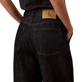 Jeans Donna Calvin Klein Barrel Rinse Nero | NonSoloSport