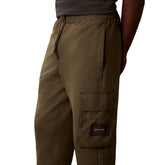Pantalone Jogger Uomo Calvin Klein French Terry Badge Verde Oliva | NonSoloSport