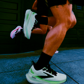 BROOKS | NonSoloSport