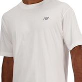T-Shirt Uomo New Balance Essentials Bianco | NonSoloSport