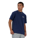 T-Shirt Uomo New Balance Athletics Flocked Blue Navy | NonSoloSport