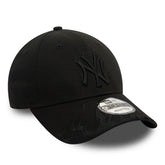 Cappello New Era 940 New York Yankees MLB Flame Nero | NonSoloSport