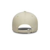 Cappello New Era 9FORTY New York Yankees MLB League Essential Beige | NonSoloSport