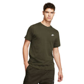 Nike T-Shirt Small Logo Nsw Club Uomo Verde | NonSoloSport