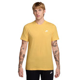 T-Shirt Uomo Nike Sportswear Club Rosa | NonSoloSport