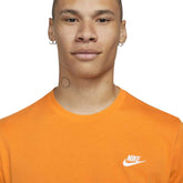 Nike T-Shirt Club Uomo Arancione | NonSoloSport