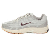 Sneakers Uomo Nike P-6000 Grigio Beige Bordeaux | NonSoloSport