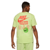 Nike T-Shirt Nsw World Tour Uomo Lime | NonSoloSport