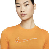 Nike T-Shirt Slim Crop Swoosh Donna Arancione | NonSoloSport