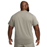 Nike T-Shirt Primary Swoosh Uomo Verde | NonSoloSport