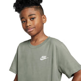 T-Shirt Ragazzo Nike Sportswear Verde | NonSoloSport