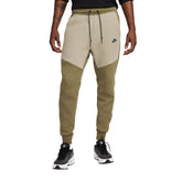 Pantaloni Uomo Nike Tech Fleece Nero | NonSoloSport