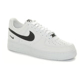 Sneakers Uomo Nike Air Force 1 07 Lv8 Bianco Nero | NonSoloSport