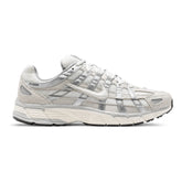 Sneakers Uomo Nike P-6000 Bianco Grigio | NonSoloSport