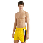Tommy Jeans Costume Boxer Side Flag Uomo Giallo | NonSoloSport