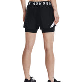 Under Armour Pantaloncini UA Play Up 2-in-1 Donna Nero Bianco | NonSoloSport